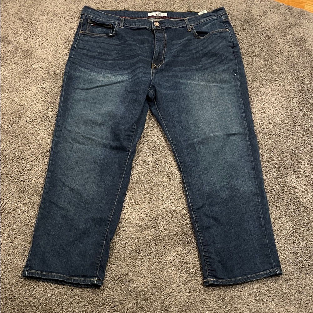 Tommy Hilfiger Men's Relaxed Dark Blue Jeans 42x30
